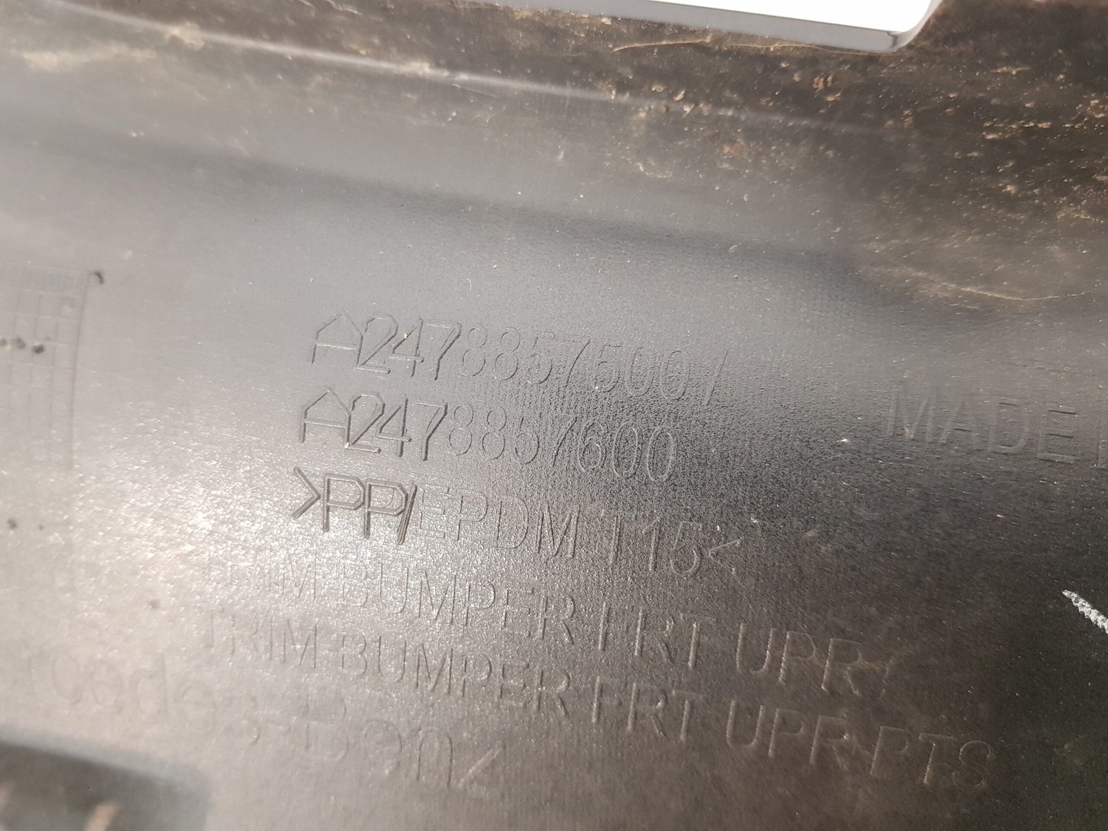 Bara fata Mercedes GLB X247 - imagine 15