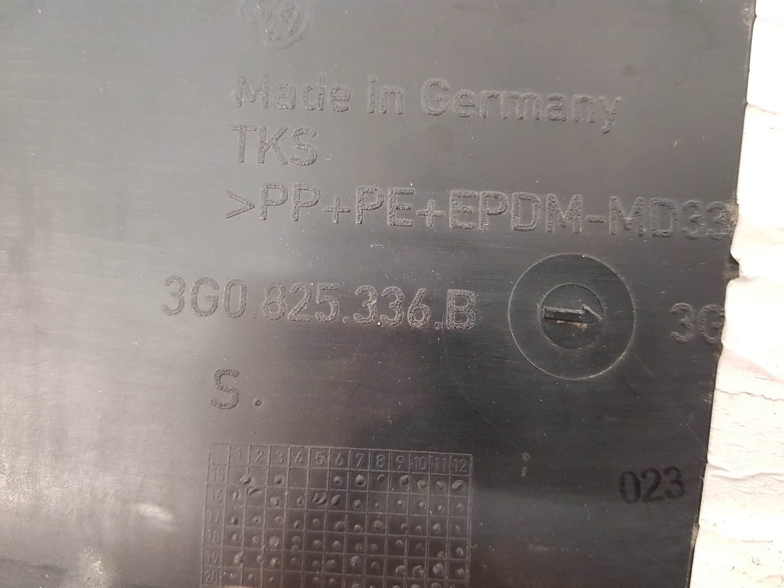 Scut Roata Rezerva Vw Passat B8 3G Arteon 8G0825336B - imagine 5