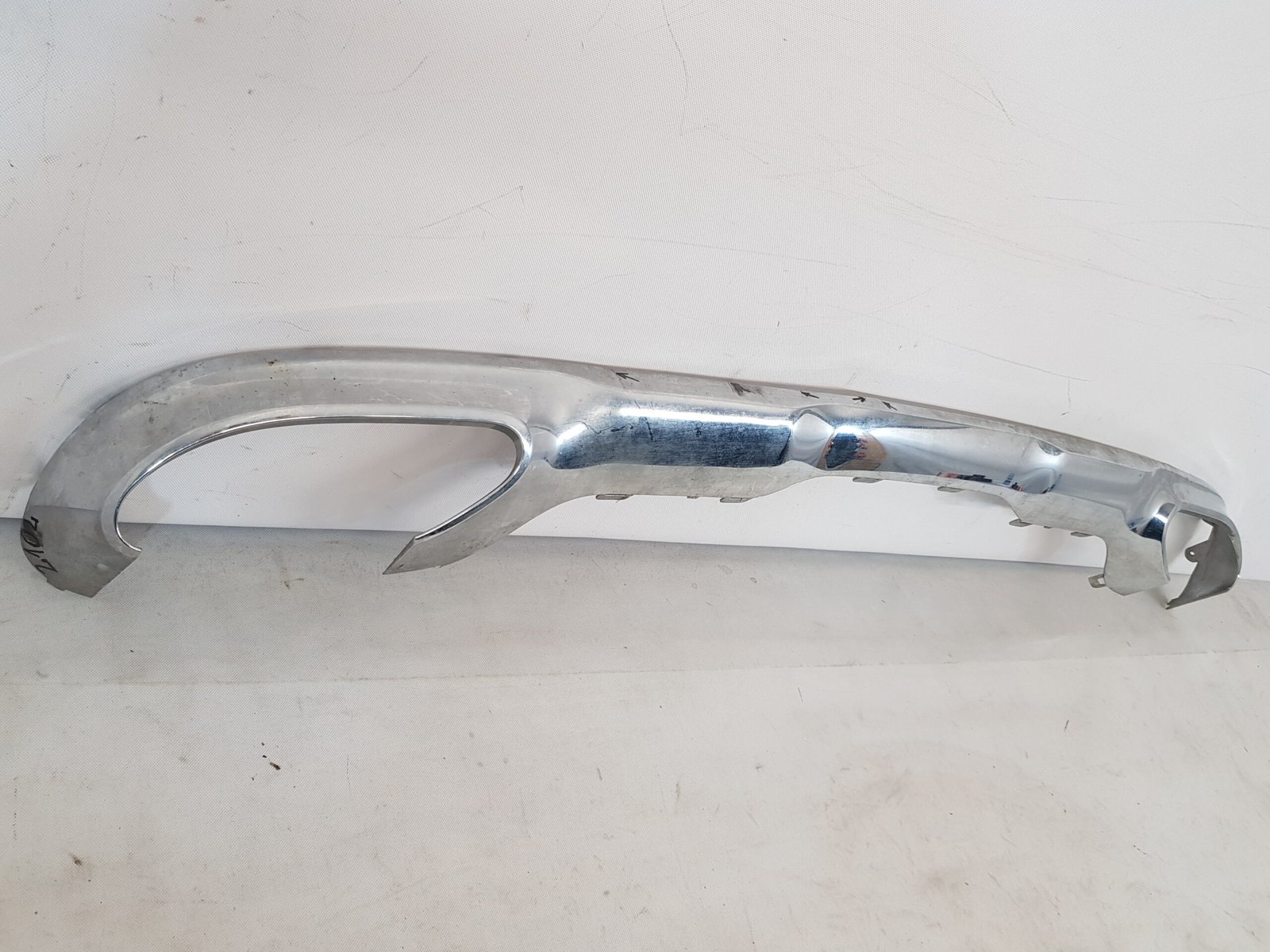 Ornament crom bara spate Mercedes GLC X253 A2538852325 2015 2016 2017 2018 2019 - imagine 4