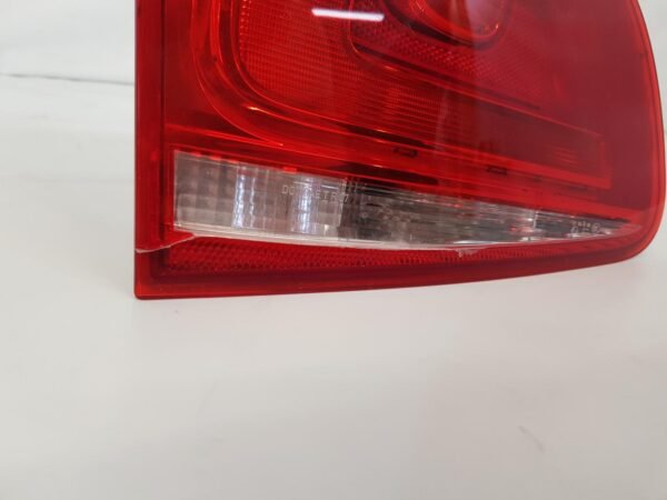 Stop stanga pe haion VW Touareg 7P 7P6945093B 2010 2011 2012 2013 2014 - imagine 5