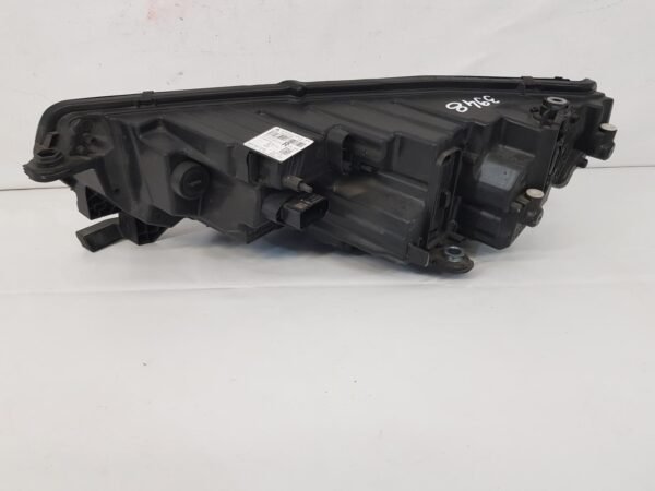 Far dreapta Skoda Octavia 4 full led 5E4941016 2020 2021 2022 2023 - imagine 8
