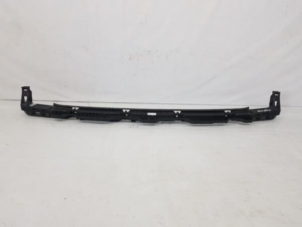 Suport central bara spate VW Golf 7 hatchback 5G6807863C 2013 2014 2015 2016 2017, 2018 2019 2020.