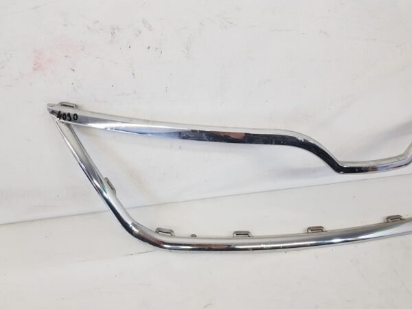 Rama crom grila radiator Skoda Rapid 5JA853607 2012 2013 2014 2015 2016 2017, 2018 2019 - imagine 4