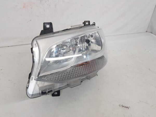 Far stanga halogen Mercedes Sprinter A9109060000 2018 2019 2020 2021 2022 2023 - imagine 4