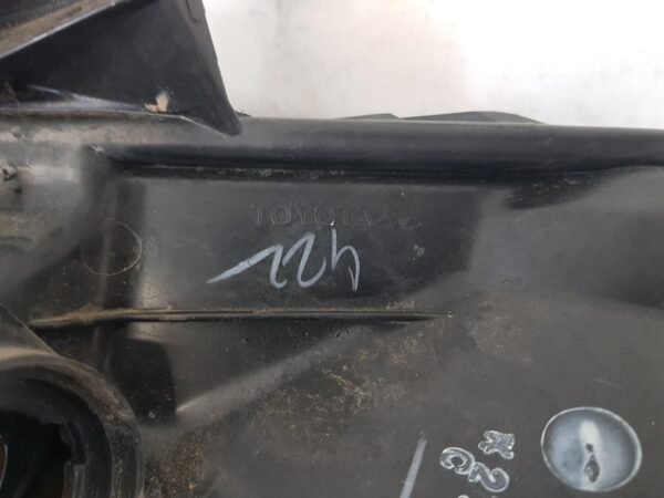 Far dreapta Toyota Aygo 2014 2015 2016 2017, 2018 - imagine 9