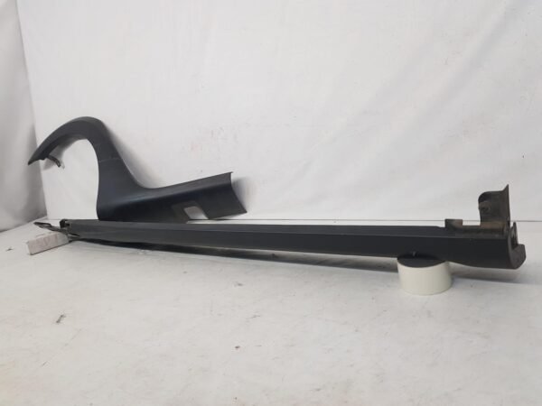 Ornament prag dreapta bandou aripa spate Dacia Sandero 2 / Stepway 764260776R 2012 2013 2014 2015 2016 2017, 2018 2019 2020 - imagine 7