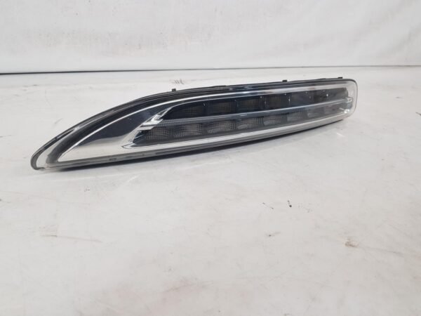 Semnal stanga DRL lumina de zi Led. bara fata Porsche Cayenne 7P5941181B 2010 2011 2012 2013 2014 - imagine 3