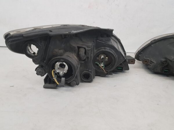 Far stanga dreapta Hyundai I30 92102-2LXXX 2007 2008 2009 2010 2011 2012 - imagine 8