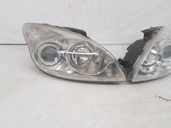 Far stanga dreapta Hyundai I30 92102-2LXXX 2007 2008 2009 2010 2011 2012 - imagine 10