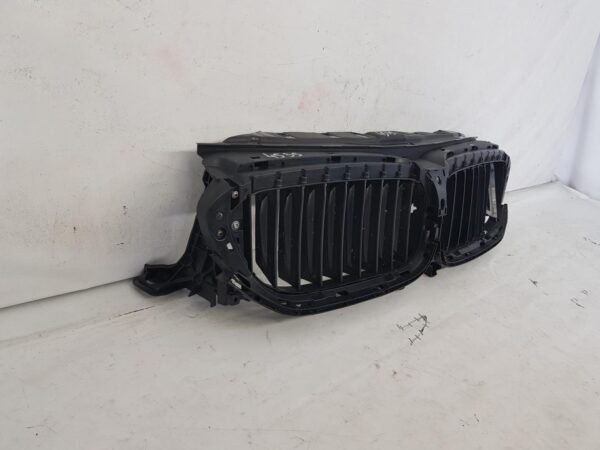 Grila activa flapsuri BMW Seria 5 G30 G31 5113187156 2017 2018 2019 2020 - imagine 4