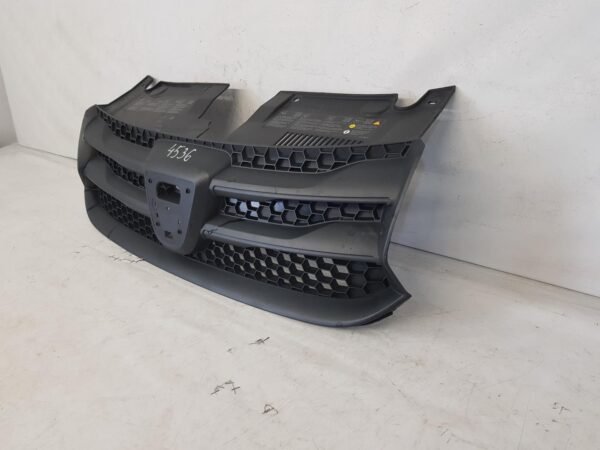 Grila radiator Dacia Logan 2 623103971R 2012 2013 2014 2015 2016 - imagine 4