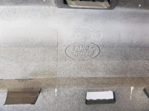 Spoiler bara spate Land Rover Range Rover Velar R Dynamic M8A2-640E80-EA 2017 2018 2019 2020 2021 2022 2023 - imagine 8