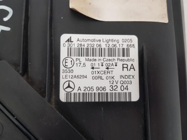 Far dreapta full led Mercedes C Class W205 A2059063204 2014 2015 2016 - imagine 12