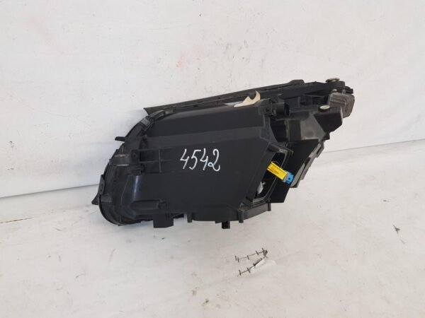 Far dreapta full led Mercedes C Class W205 A2059063204 2014 2015 2016 - imagine 7