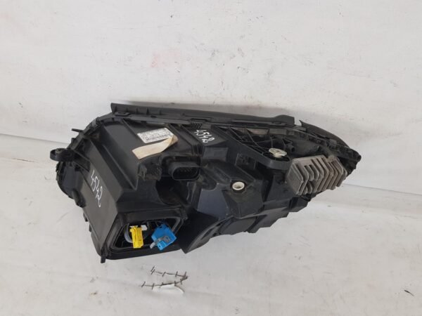 Far dreapta full led Mercedes C Class W205 A2059063204 2014 2015 2016 - imagine 8