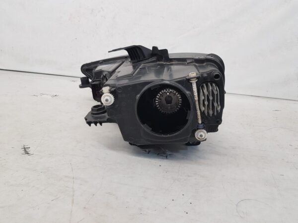 Far dreapta xenon + led Audi A3 8V 8V0941006AF 2012 2013 2014 2015 - imagine 7