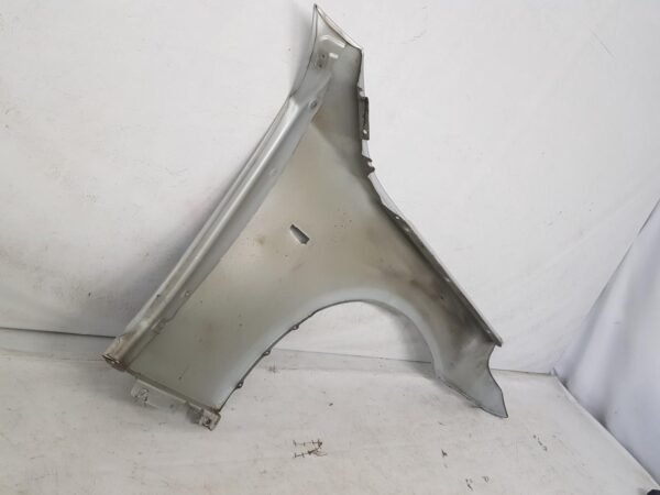 Aripa stanga fata BMW Seria 5 E60 E61 2003 2004 2005 2006 2007 2008 2009 2010 - imagine 6