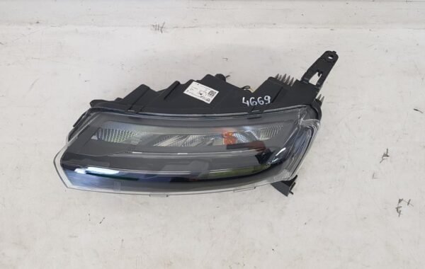Semnal stanga, led, day light Dacia Spring 266052417R 2020 2021 2022 2023 2024 2025 - imagine 5