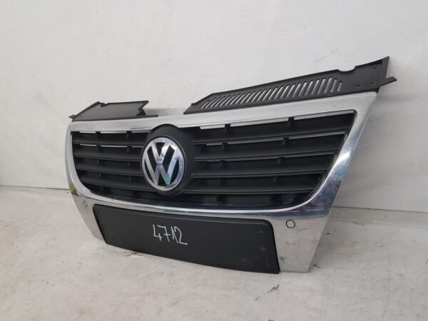 Grila radiator cu senzori parcare VW Passat B6 3C08536511AD 2006 2007 2008 2009 2010 2011 - imagine 4