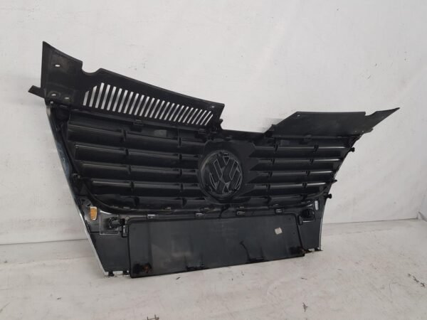 Grila radiator cu senzori parcare VW Passat B6 3C08536511AD 2006 2007 2008 2009 2010 2011 - imagine 8
