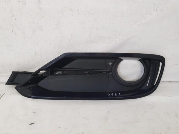 Grila proiector stanga bara fata BMW Seria 3 F30 F31 51117300737 2012 2013 2014 2015