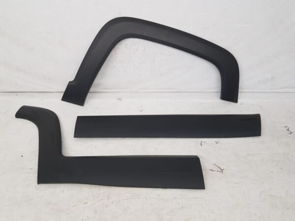 Bandou dreapta aripa usa Jeep Renegade 735682596 2015 2016 2017 2018 2019 2020 2021 2022 2023