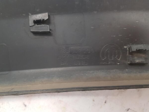 Bandou dreapta aripa usa Jeep Renegade 735682596 2015 2016 2017 2018 2019 2020 2021 2022 2023 - imagine 10