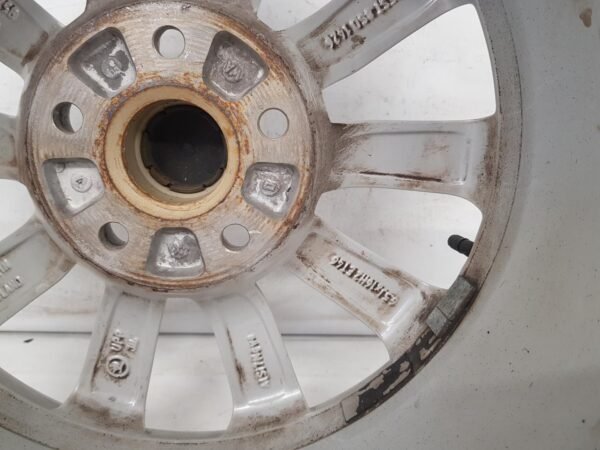 Janta aliaj R16 Skoda Octavia 3 5E0601025B 2012 2013 2014 2015 2016 2017 2018 2019 2020 - imagine 14