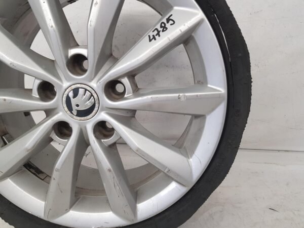 Janta aliaj R16 Skoda Octavia 3 5E0601025B 2012 2013 2014 2015 2016 2017 2018 2019 2020 - imagine 5