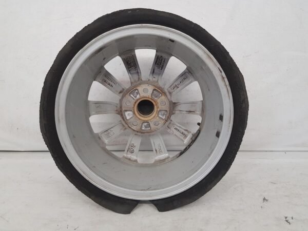 Janta aliaj R16 Skoda Octavia 3 5E0601025B 2012 2013 2014 2015 2016 2017 2018 2019 2020 - imagine 9