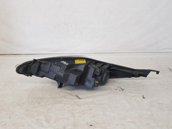 Far dreapta Ford Fiesta 8A61-13W029-CH 2009 2010 2011 2012 2013 - imagine 7
