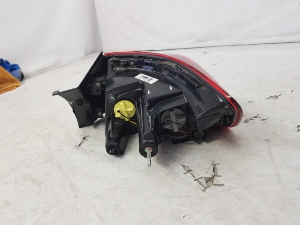 Stop stanga pe aripa Renault Arkana 265552466R 2019 2020 2021 2022 2023 - imagine 12