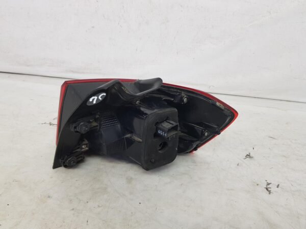 Stop stanga pe aripa VW Passat B8 combi 3G9945311 2015 2016 2017 2018 2019 - imagine 6