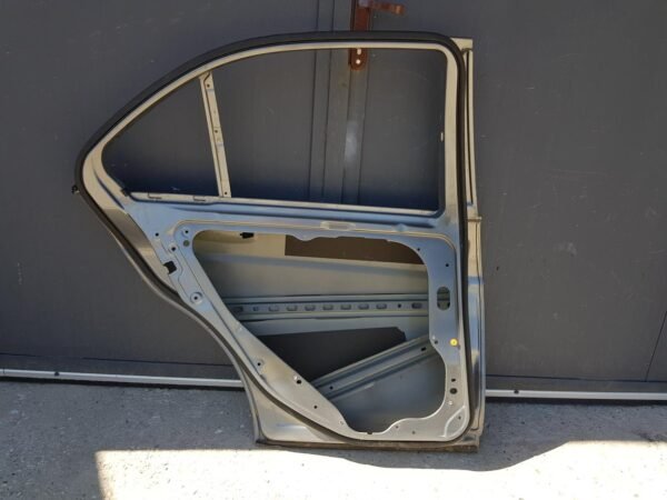 Usa stanga spate Mercedes C Class W204 Berlina A2047320110 2007 2008 2009 2010 2011 2012 2013 2014 - imagine 6
