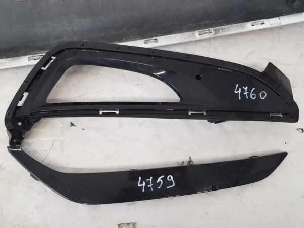Ornament / grila dreapta bara fata Hyundai Tucson 86528-D7110 2015 2016 2017 2018