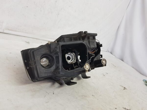 Far dreapta halogen Audi A4 B6 8E0941004F 2001 2002 2003 2004 2005 - imagine 12
