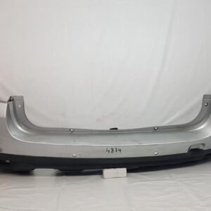 Bara spate Dacia Duster 850220033R 2009 2010 2011 2012 2013 2014 2015 2016