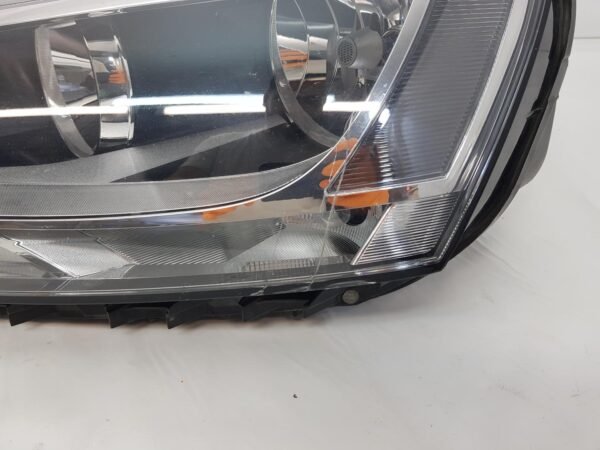 Far stanga VW Jetta 5C7941005H 2012 2013 2014 2015 2016 - imagine 12