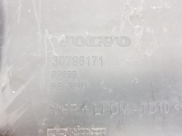 Spoiler bara spate Volvo XC60 30796171 2008 2009 2010 2011 2012 2013 - imagine 11