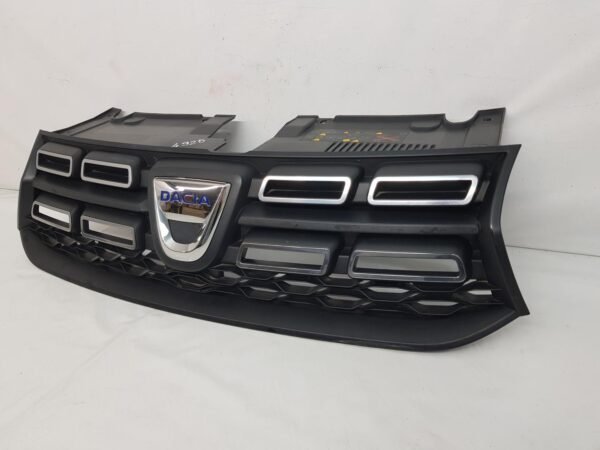 Grila radiator Dacia Logan 2 Sandero 2 facelift 623108484R 2017 2018 2019 2020 - imagine 4