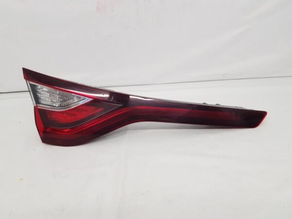 Stop stanga pe haion Renault Megane 4 berlina 265555594R 2016 2017 2018 2019 2020