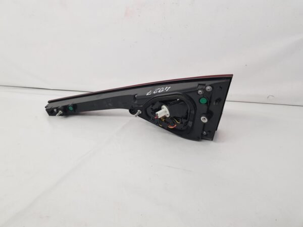 Stop stanga pe haion Renault Megane 4 berlina 265555594R 2016 2017 2018 2019 2020 - imagine 7