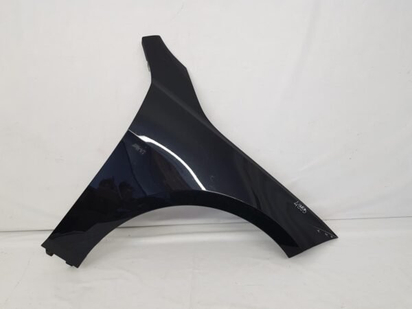 Aripa dreapta fata BMW Seria 1 F40 F41 2019 2020 2021 2022 2023 2024 2025