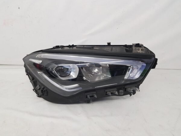 Far dreapta full led Mercedes CLA A1189062600 2019 2020 2021 2022 2023 2024