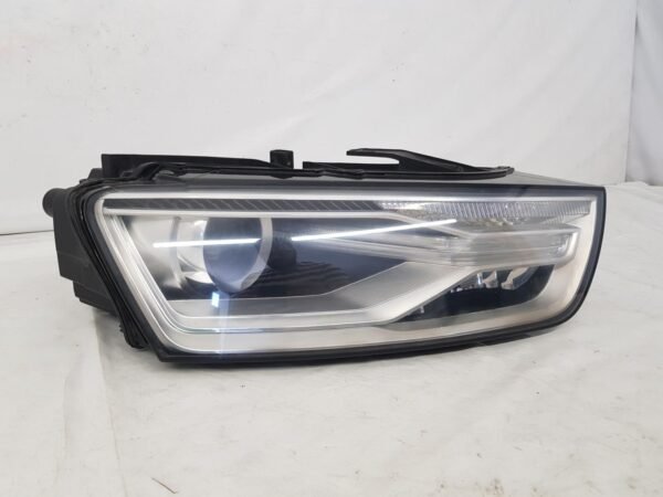 Far dreapta Xenon+Led Audi Q3 facelift 8U0941006C 2015 2016 2017, 2018 - imagine 4