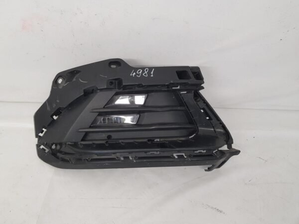 Grila cu proiector led dreapta Kia Sportage 92202-R2000 2021 2022 2023 2024 2025