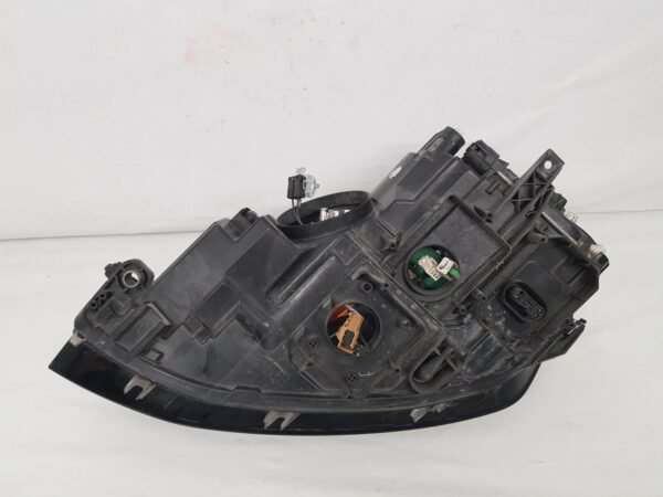 Far dreapta xenon + led VW Golf 7 GTI 5GM941752A 2013 2014 2015 2016 - imagine 9