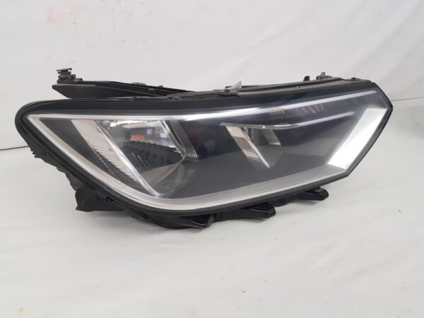 Far dreapta halogen VW Passat B8 3G1941006B 2015 2016 2017 2018 2019 - imagine 4