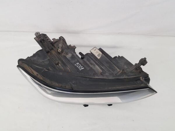 Far dreapta halogen VW Passat B8 3G1941006B 2015 2016 2017 2018 2019 - imagine 5