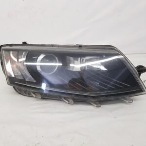 Far dreapta xenon + led Skoda Octavia 3 5E1941016B 2013 2014 2015 2016